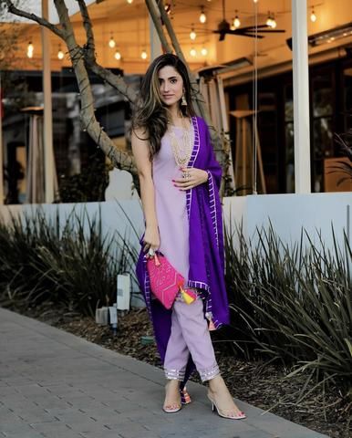 Exclusive lavender suit set Purple Contrast Color Combinations Dress, Purple Contrast Color, Lavender Color Dress, Lavender Suit, Purple Color Combinations, Suits For Women Indian, Velvet Suit Design, Combination Dresses, Colour Combinations Fashion