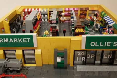 LEGO IDEAS - Bricks & Blooms Lego Supermarket Ideas, Lego Supermarket, Supermarket Ideas, Lego Town, Town Ideas, Lego House, Lego Builds, Lego Stuff, Lego Projects