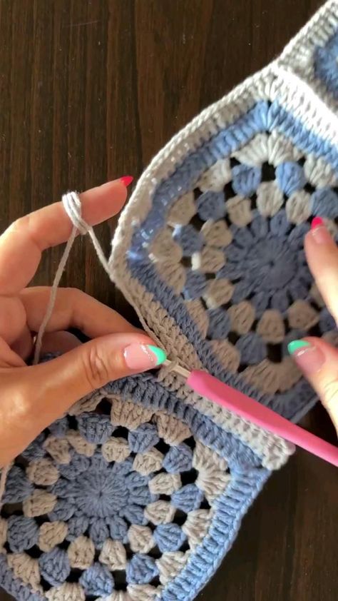 Granny Square adding in 2022 | Crochet fashion patterns, Crochet tutorial, Easy crochet stitches Joining Crochet Squares, Granny Square Crochet Patterns Free, Crochet Blanket Designs, Crochet Stitches Video, Crochet Handbags Patterns, Crochet Lessons, Crochet Square Patterns, Granny Square Crochet Pattern, Crochet Instructions