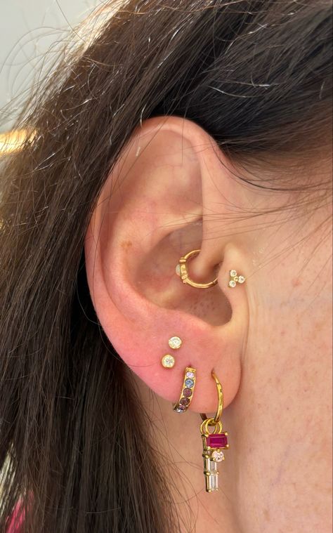 My ear curation with daith, tragus, lobes and stacked lobes Stacked Third Lobe Piercing, Stacked Lobes, Stacked Lobe Piercing, Piercing Stack, Stacked Lobe, Upper Lobe Piercing, Ear Curation, Daith Earring, Upper Lobe