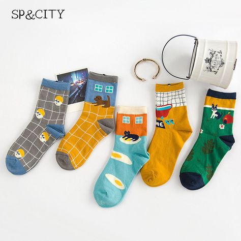 Harajuku Accessories, Socks Photography, Cheap Socks, Sock Designs, Cute Store, Estilo Harajuku, Sock Design, Women Cartoon, Socks Design