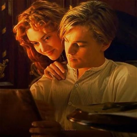 Titanic Pfp, Rose Profile Picture, Titanic Jack Dawson, Rose Profile, Titanic Movie Scenes, Rose Titanic, Titanic Leonardo Dicaprio, Jack And Rose, Profile Picture Aesthetic