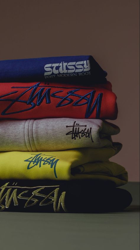 Always Do What You Should Do Clothing, Fashion Ipad Wallpaper, Stüssy Aesthetic, Tshirt Photography Ideas, Stussy Fits, Stussy Collection, Stussy Aesthetic, Meeting Celebrities, Stussy Wallpaper