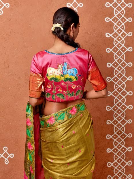 Pichwai Blouse Design, Hand Painted Blouse Back, Pichwai Blouse, Painting Blouses, Paithani Blouse Design, Blouse Design Aari Work, Blouse Painting, Designer Painting, Blouse Designes