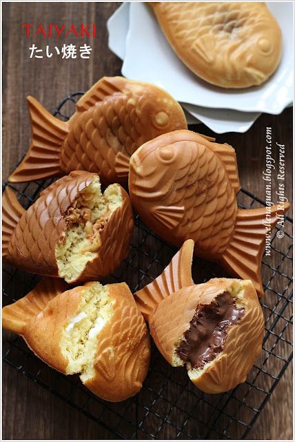 Cuisine Paradise | Singapore Food Blog - Recipes - Food Reviews - Travel: Taiyaki (たい焼き) Mapo Tofu, Pancake Maker, Singapore Food, Japanese Dessert, God Mat, Think Food, Asian Desserts, Japanese Sweets, Japan Food