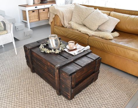 Wooden Chest Trunk, Shabby Chic Coffee Table, Trunk Box, Reclaimed Beams, Fishing Room, Trunk Boxes, Wooden Trunks, Old Chest, Steel Coffee Table