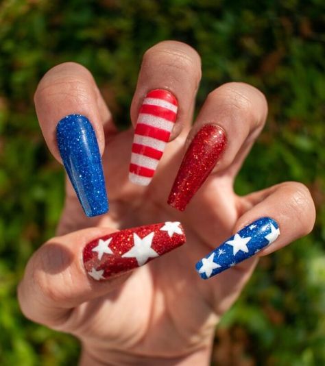 4th of july, 4th of july nails, summer nail designs, summer nail ideas, summer nail colors, 4th of july nail ideas Nails Red White Blue, White And Blue Nails, Red White Blue Nails, Press On Nails Red, Blue Press On Nails, Firework Nails, Patriotic Nails, Fourth Of July Nails, Toe Nail Color