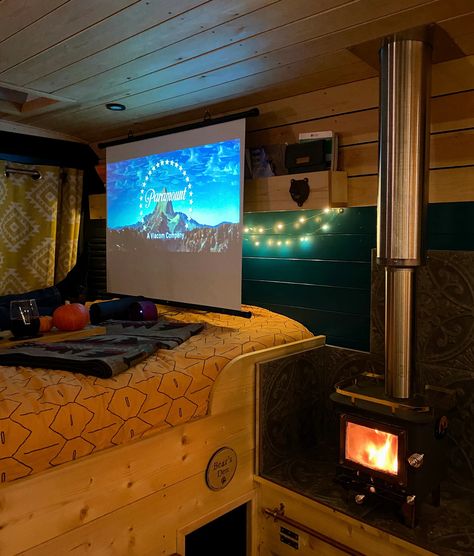 Iveco Daily 4x4, Tiny House Camper, Van Conversion Interior, Night Set, Campervan Life, Build A Camper Van, Build A Camper, Van Life Diy, Campervan Interior