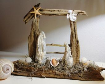 Xmas Projects, Seashell Christmas, Pawleys Island Sc, Diy Nativity, Beach Glass Crafts, Oyster Shell Crafts, Nautical Crafts, Shell Decorations, Nativity Sets