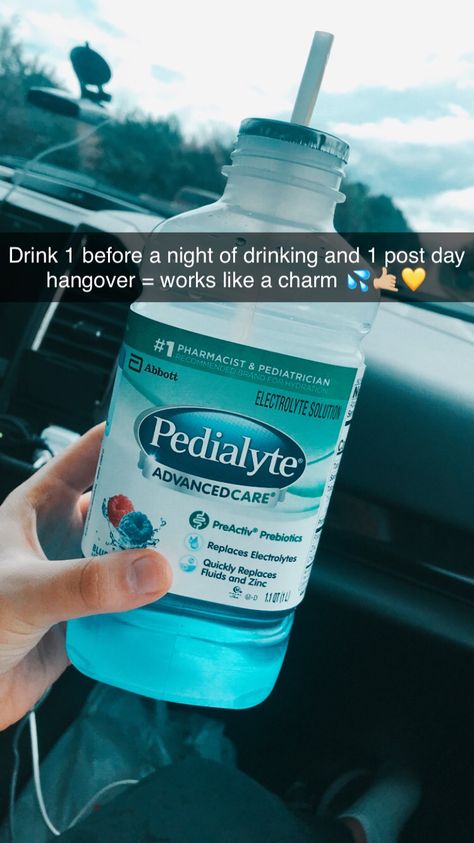 stay hydrated before and after a night of drinking!! Seriously helps prevent a hangover X10. Drinking Tips Alcohol, How To Get Over A Hangover Fast, No Hangover Drinks, How To Prevent A Hangover, Hangover Tips, Hangover Remedy, Hangover Drink, Hangover Food, Hangover Prevention