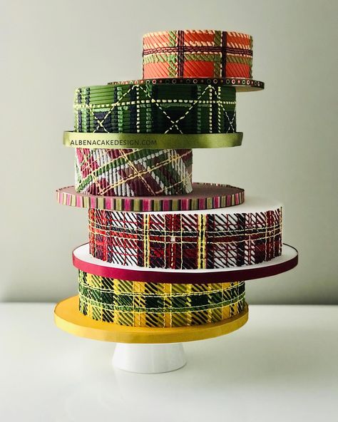 For your special occasion OR “For The Love Of Plaid” Feel the freedom to create Online workshops with @albenacakedesign coming this… | Instagram Plaid Cake, On October 3rd, The Freedom, Your Special, Cake Art, Cake Designs, Decorative Boxes, To Create, Special Occasion