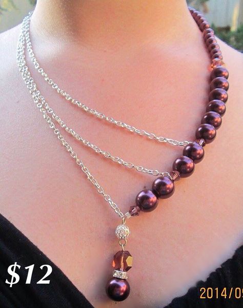 3 chain and pearl necklace. Seen here in burgundy. Can order in any color. Glass Bead Necklace Ideas, Beaded Jewelry Inspiration, Make Jewelry For Beginners, Jewelry For Beginners, Pearl And Bead Necklace, Beads Craft Jewelry, Diy Jewelry Unique, Necklace Ideas, Handmade Jewelry Tutorials