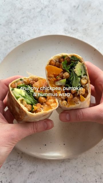 Tess Begg on Instagram: "The perfect pumpkin nourish wrap👇🏼😍 In this we have crunchy chickpeas, roast pumpkin, salad & hummus. It’s wholesome and so easy! Save this recipe for your next lunch. 

If you haven’t checked out my previous nourish wrap/bowl recipes, go watch! Don’t forget to follow @tessbegg for more recipes🌿

Makes 2 wraps

Ingredients:
500g butternut pumpkin, peeled and diced
420g can of chickpeas, drained and rinsed
Olive oil
Salt and pepper
2 tsp smoked paprika
2 tsp garlic powder
Wraps of your choice
Hummus
2 handfuls of chopped lettuce
1 small cucumber, sliced
1/4 red onion, sliced
1/2 avocado sliced
Sesame seeds

Preheat the oven to 200°c (390°F) and add the pumpkin and chickpeas to a baking tray. Drizzle with olive oil and add the garlic powder, paprika and a pinch o Tess Begg, Salad Hummus, Roast Pumpkin Salad, Hummus Wrap, Crunchy Chickpeas, Pumpkin Salad, Pumpkin Hummus, Small Cucumber, Avocado Slices