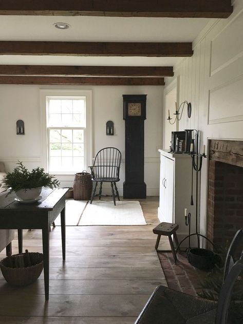 Black And White Cottage, Vintage Rooms, Megan Miller, Painted Wainscoting, Wide Plank Floors, Farmhouse Vibes, Colonial Farmhouse, Rustic Home Interiors, American Farmhouse