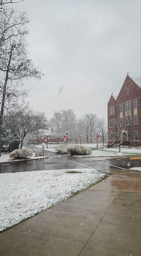 Pretty Snowflakes, Grove City College, Campus Aesthetic, Lafayette College, Devney Perry, College Vibes, Twisted Ankle, Morning School, Promise Land