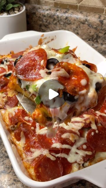 Carman Wilken on Instagram: "Bubble Up Pizza Bake is an old family favorite! And so easy! #pizza #easyrecipe #dinnerideas #pizzanight #pizzabake #whatsmomcookin #thatsallthereistoit" Pizza Casserole Recipe With Biscuits, Pizza Bake With Biscuits, Bubble Up Pizza Bake, Pizza With Biscuit Dough, Bubble Pizza Recipe, Pillsbury Pizza Crust Recipes, Bubble Bake, Dinner Reciepes, Deep Dish Pizza Casserole