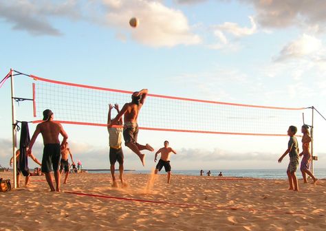 beach ground | The beautiful coast of Long Beach, CA….my old stomping ground. As I ... Beach Volley, Volleyball Training, Volley Ball, Beach Volleyball, Summer Bucket Lists, Pink Summer, South Beach, Antalya, New Yorker