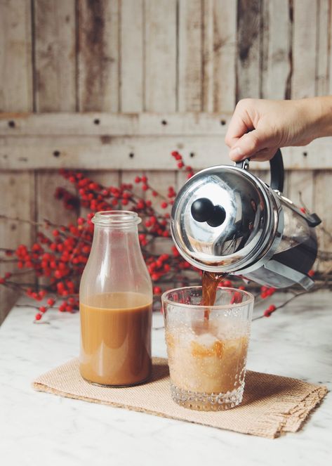 vegan baileys irish cream | RECIPE on hotforfoodblog.com Vegan Holiday Drinks, Vegan Baileys, Baileys Irish Cream Recipes, Hot For Food, Homemade Liqueur, Irish Cream Recipe, Vegan Drinks Recipes, Vegan Eggnog, Plant Recipes