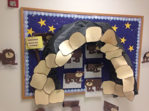 Bear cave bulletin board Cave Bulletin Board Ideas, Bear Bulletin Board, Forest Classroom, School Spirit Week, Kindergarten Projects, Classroom Decor High School, Church Bulletin Boards, Church Bulletin, Preschool Graduation