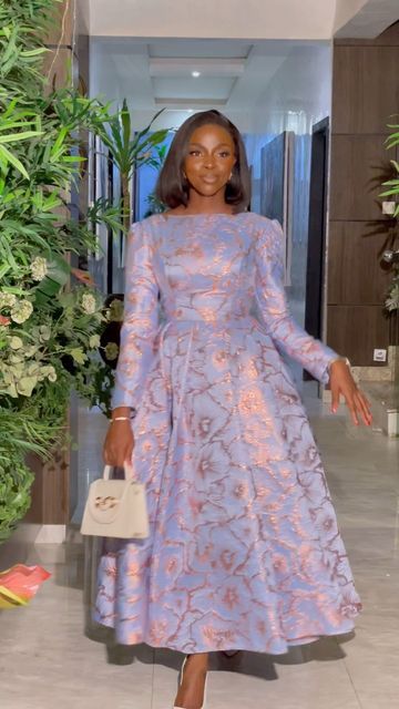 Classy Wedding Guest Dresses, Nigerian Dress, Black Women Dress, Shweshwe Dresses, Ankara Dress Styles, Lace Gown Styles, African Dresses Modern, African Wear Dresses, Dinner Dress Classy