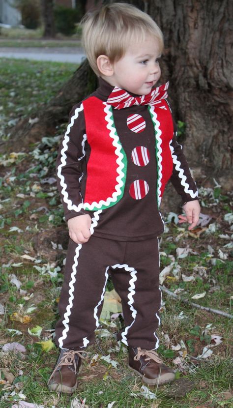 Diy Gingerbread Man Costume, Christmas Costumes For Kids, Gingerbread Man Costume, Gingerbread Costume, Diy Gingerbread Man, Outfit Ideas For Boys, Christmas Character Costumes, Gingerbread Outfit, Pto Mom