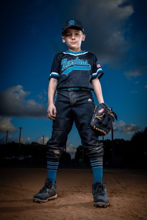 Baseball Photos, Soccer Sports, Inspiration Images, Softball, Soccer, Baseball, Sports, Football