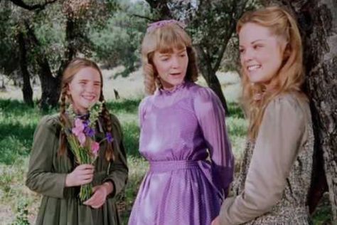 Image via YouTube The hit television show Little House on the Prairie is still widely considered one of the most popular of all time, even today. The show, inspired by the autobiographical books by Laura Ingalls Wilder, touched the hearts of millions of people during its time, which is probably why people still love catching the reruns. If […] The post 4 Books for 'Little House on the Prairie' Fans appeared first on Wide Open Country. Melissa Sue Anderson, Ingalls Family, Melissa Gilbert, Paddy Kelly, Michael Landon, Little House On The Prairie, Andy Griffith, Laura Ingalls Wilder, Laura Ingalls