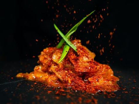 5 essentials for fermenting food and drinks in UAE, for 2022 | Bestbuys-home-and-kitchen – Gulf News Homemade Kimchi, Bbq Rub Recipe, Korean Kimchi, Homemade Kombucha, Spice Mix Recipes, Homemade Spice Blends, Pickled Garlic, Fermented Vegetables, Rub Recipes