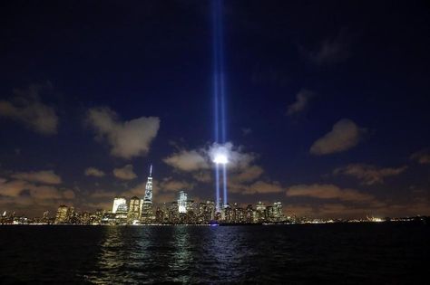 14 Stunning Pictures Of The 9/11 Tribute In Light Tribute In Light, Beams Of Light, 13th Anniversary, The Pentagon, Memorial Museum, City Limits, Pearl Harbor, Trade Center, Military Art