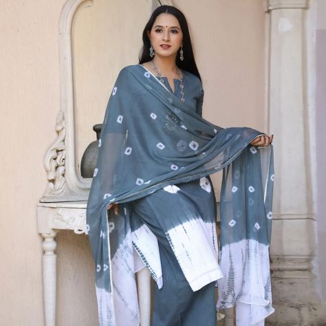 Panjabi Dress, Shibori Dress, Shibori Print, Tie Dye Crafts, Dress Models, Latest Dress Design, Designer Kurti Patterns, Kurti Patterns, Salwar Kamiz