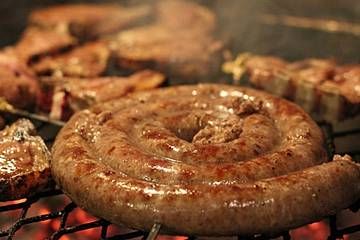 Lean Pork, South African Recipes, How To Make Sausage, Meat Lovers, African Food, Sausage Recipes, South African, All You Need Is, Hot Dogs