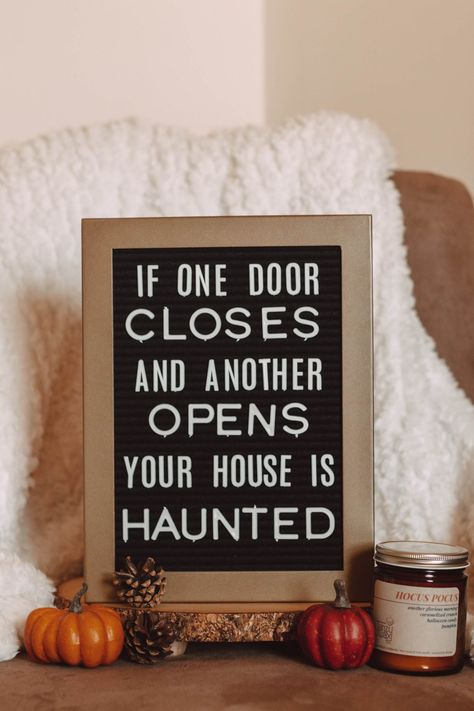 The Best Fall Quotes for Your Letterboard - The Espresso Edition Pumpkin Quotes Funny, Funny Autumn Quotes, Letterboard Thanksgiving, Pumpkin Quotes Fall, Funny Letter Board Quotes Short, Short Letterboard Quotes, Funny Letter Board Ideas Short, Letterboard Halloween, Funny Fall Signs