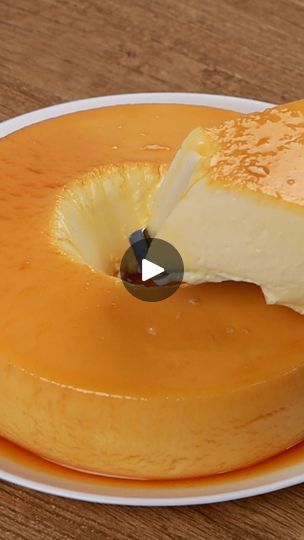 253K views · 3.7K reactions | Cornstarch pudding that doesn’t require baking, with no eggs and no gelatin! Super economical #foryoupageviralシ゚  #recipes #dessertrecipe #dessert | Recognizing Master Cornstarch Pudding, How To Make Pudding, How To Make Flan, Carrot Bread Recipe, Carrot Bread, Custard Cake, Arabic Sweets, Hot Dog Recipes, Caramel Recipes