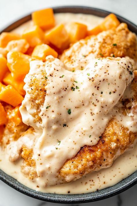 Cream Cheese Chicken Cream Cheese Sauce For Chicken, Cheese Sauce For Chicken, Garlic Herb Sauce, Sauté Onions, Chicken Supreme, Chicken With Garlic, Chicken Sauce Recipes, Cream Cheese Sauce, Italian Seasonings