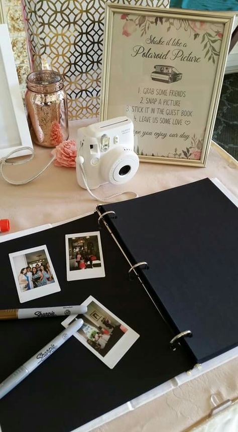 Polaroid Table Birthday, Polaroid Station Birthday Party, Poloroid Pictures Ideas Birthday Parties, Polaroid Party Favors, Quince Guest Book Ideas, Polaroid Camera Wedding Table, Wedding Guest Book Ideas Photo Polaroid Pictures, Poloroid Wedding Station, Polaroid Picture Wedding