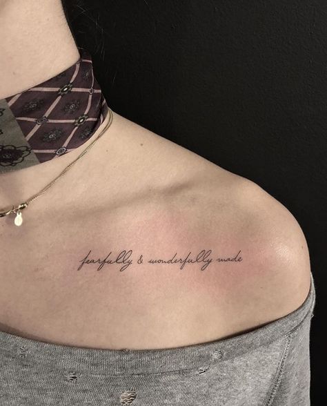 Graceful Tattoos For Women, Clavicle Tattoos For Women, Clavicle Tattoos, Simple Quote Tattoos, Collar Bone Tattoo Quotes, Font Tattoo, Bone Tattoo, Shape Tattoo, Omerta Tattoo