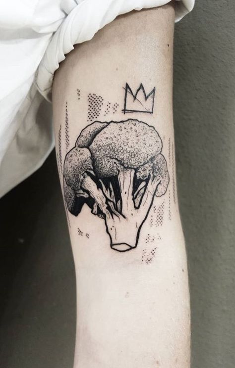 Broccoli Tattoo, Brain Tattoo, Food Tattoos, Vegan Tattoo, Tree Of Life Tattoo, Gay Fashion, Hand Poke, Desenho Tattoo, Life Tattoos