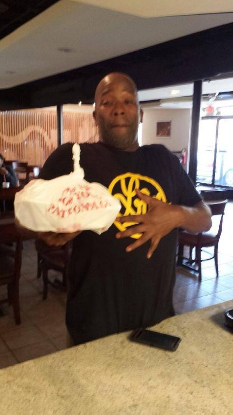 You may recognize comedian, "Zooman" from Def Comedy Jam and Comicview. Yep! He loves the burgers at Joseph Andrew's. Come try a burger today! He also enjoys the wings crispy like Wesley Snipes... Def Comedy Jam, Wesley Snipes, Cheeseburger Memes Humor, Comedians, Jam, Cake, Birthday