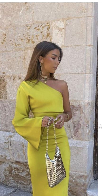 Wedding Guest Outfit Women, Italy Wedding Guest Outfit, Italy Wedding Guest, Chique Outfit, One Shoulder Prom Dress, Chique Outfits, Guest Attire, Prom Dress Inspiration, Wedding Attire Guest