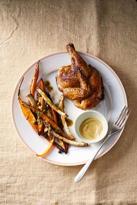 Four French-Bistro Classics to Make for Valentine's Day Dinner Sweet Potato Sides, Green Herbs, Sheet Pan Chicken, Fast Dinner Recipes, Fast Dinners, Slim Fast, Pan Chicken, Pan Recipes, Potato Wedges