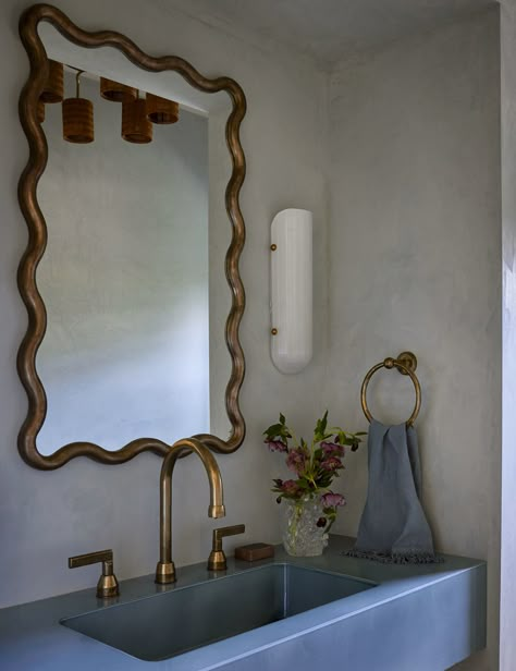 Fun Bathrooms, Squiggle Mirror, Dreamy Interiors, Bathroom Condo, Traditional Bathrooms, Powder Room Design, Interior Design Boards, I Like That, Bathroom Design Inspiration