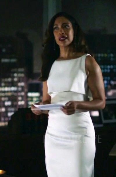 Jessica Pearson, Gina Torres, Suits Tv Shows, Lawyer Fashion, Look Office, Corporate Fashion, Business Chic, Work Chic, Power Dressing