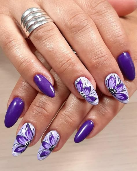 Dark Spring, Acrylic Nail Designs Coffin, Butterfly Nail Designs, Fruit Nail Art, Nail Art Designs Images, Unghie Nail Art, Nails Dark, Purple Nail Art, Purple Acrylic Nails