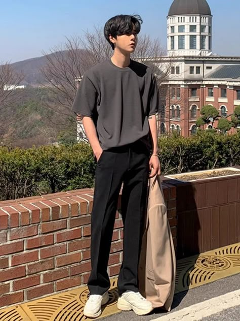 - Model is 5ft 11" (175cm) tall, 150 lbs(60kg) weight and wearing a size L.M (fitted), size L (loose).Elevate your wardrobe with our Modern T-shirt, the epitome of modern elegance and versatility of Korean Men’s Fashion. Man Inspo Outfit, Mens Outfits Korean Style, Men Fashion Ideas Casual, Man Korean Outfit, Japanese Male Fashion Casual, Male Asian Outfits, Korean Preppy Outfits Men, Men Outfits Korean Style, Men Outfit Korean Style