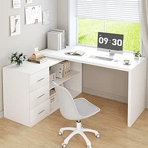 Guest bedroom with desk