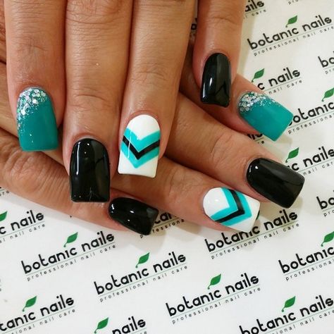 botanicnails's photo on Instagram Teal Nail Designs, Botanic Nails, Quinceanera Nails, Western Nails, Teal Nails, Turquoise Nails, Fabulous Nails, Creative Nails, Professional Nails