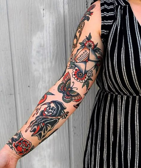 Classic Americana Tattoo, West Tattoo, American Traditional Sleeve, Traditional Tattoo Woman, Traditional Butterfly Tattoo, Western Tattoo, Traditional Hand Tattoo, Instagram Tattoos, Americana Tattoo