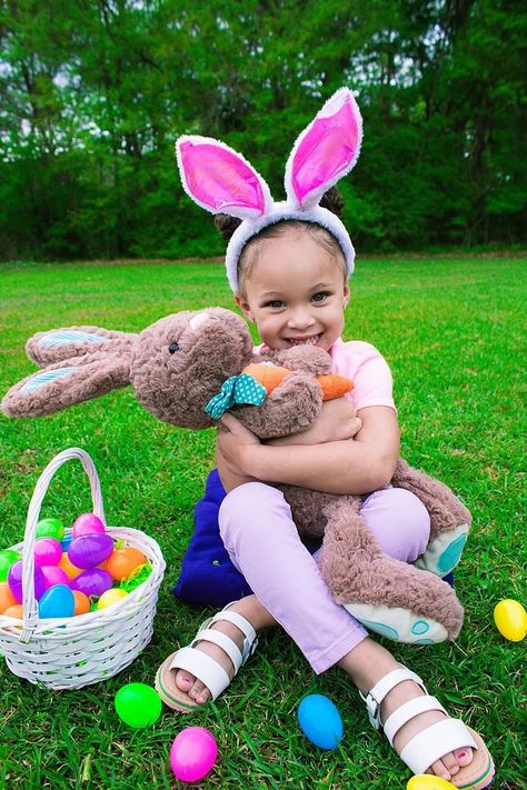 Easter Pictures For Toddlers, Easter Pictures For Kids, Kids Easter Pictures, Easter Family Pictures, Baby Easter Pictures, Easter Baby Photos, Toddler Pictures, Easter Photography, Easter Photoshoot