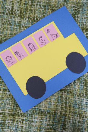 Use paper and paste to create a colorful collage of shapes that turns into a school bus right before your eyes. Kindergarten Arts And Crafts, Preschool Transportation Crafts, School Bus Art, Collage Activity, Eyes Collage, School Bus Crafts, Transportation Preschool Activities, Bus Crafts, Diwali Activities