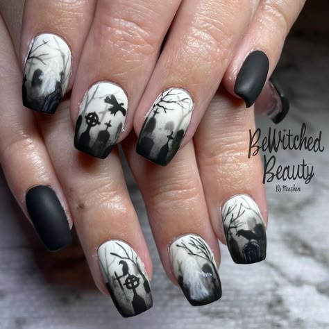 Cemetery Nail Art, Foggy Nails Acrylic, Tombstone Nail Art, Graveyard Nails Halloween, Graveyard Nail Art, Sleepy Hollow Nails, Hollow Knight Nail Art, Haunted House Nail Art, Grave Nails